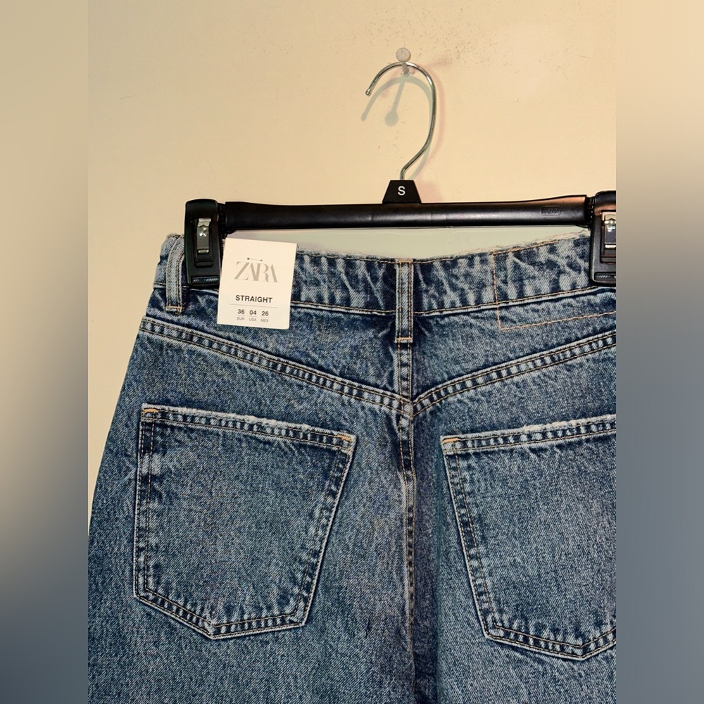 Zara High-Rise Ankle Length Straight Leg Jeans